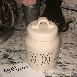 Rae Dunn XOXO Canister